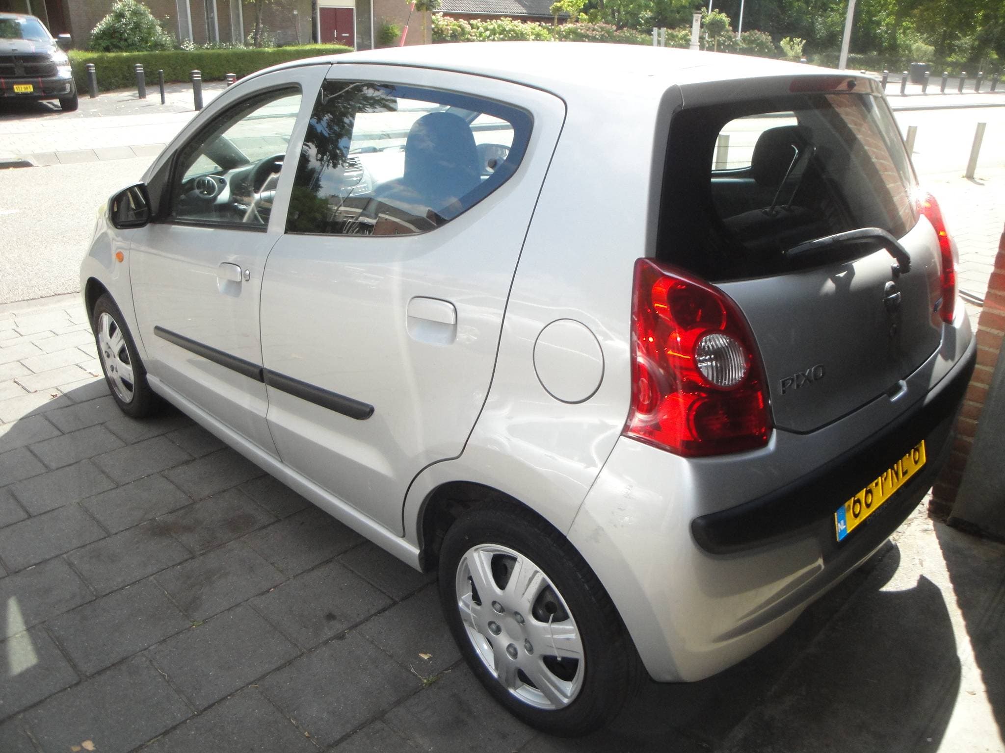 Nissan Pixo 1.0 5-Drs. met oa. Audio én nw. Koppeling. - Thumbnail 14