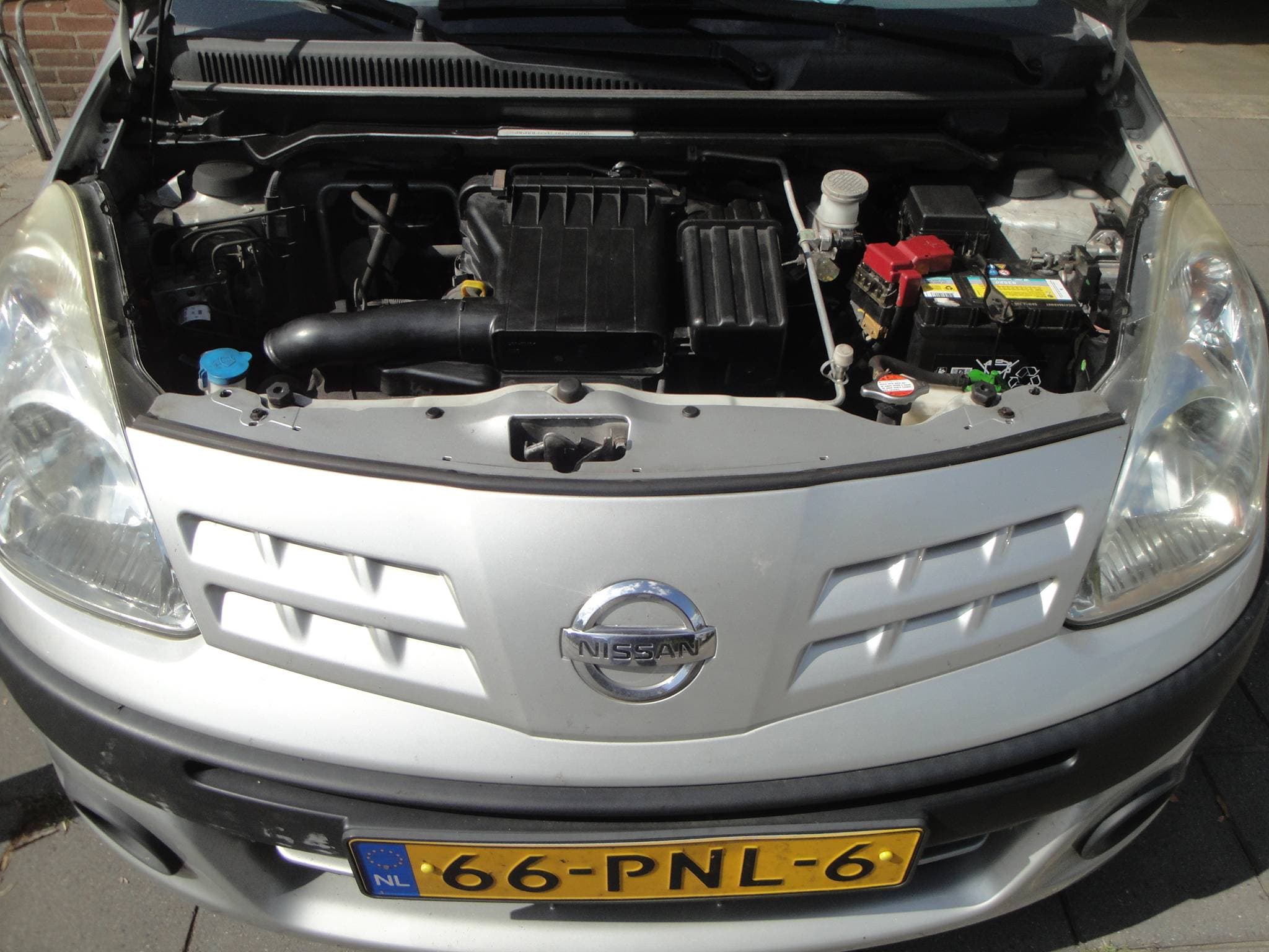 Nissan Pixo 1.0 5-Drs. met oa. Audio én nw. Koppeling. - Thumbnail 1